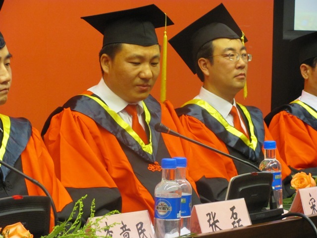 电力旺财28
动力系主任宋正昶出席仪式