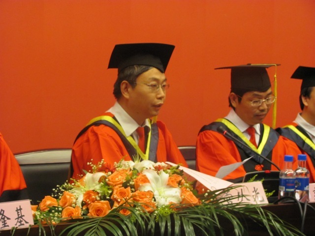 电力旺财28
院长助理菅从光出席仪式